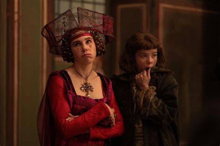 Unveiling The Secrets Of Zosia Mamet's Height: Insights And Discoveries